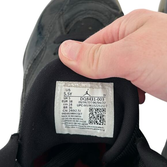 Air Jordan Jumpman Two Trey Black Sneakers Sz 5.5Y - Picture 6 of 6